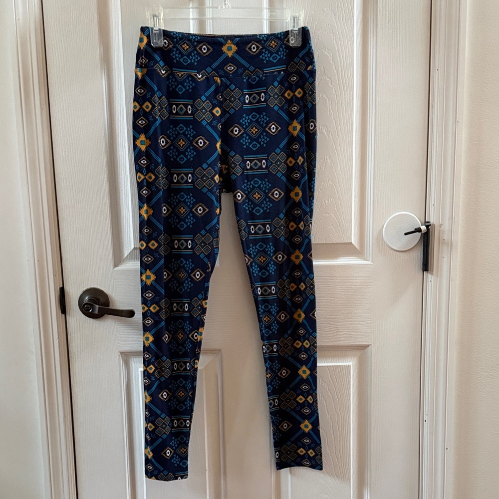LuLaRoe Navy Blue and Gold Tribal Print Leggings